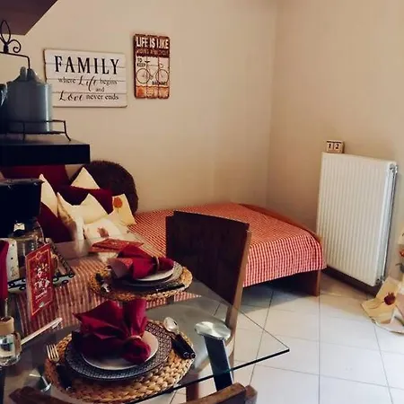Central Charming Apartment Tripoli Exterior photo