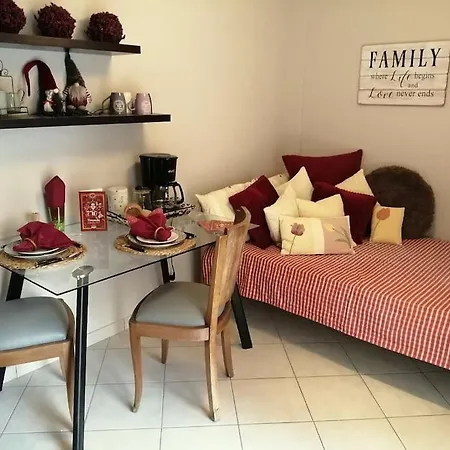 Central Charming Apartment Tripoli Exterior photo
